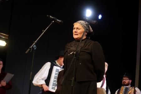 Predsednica Mira Kirn